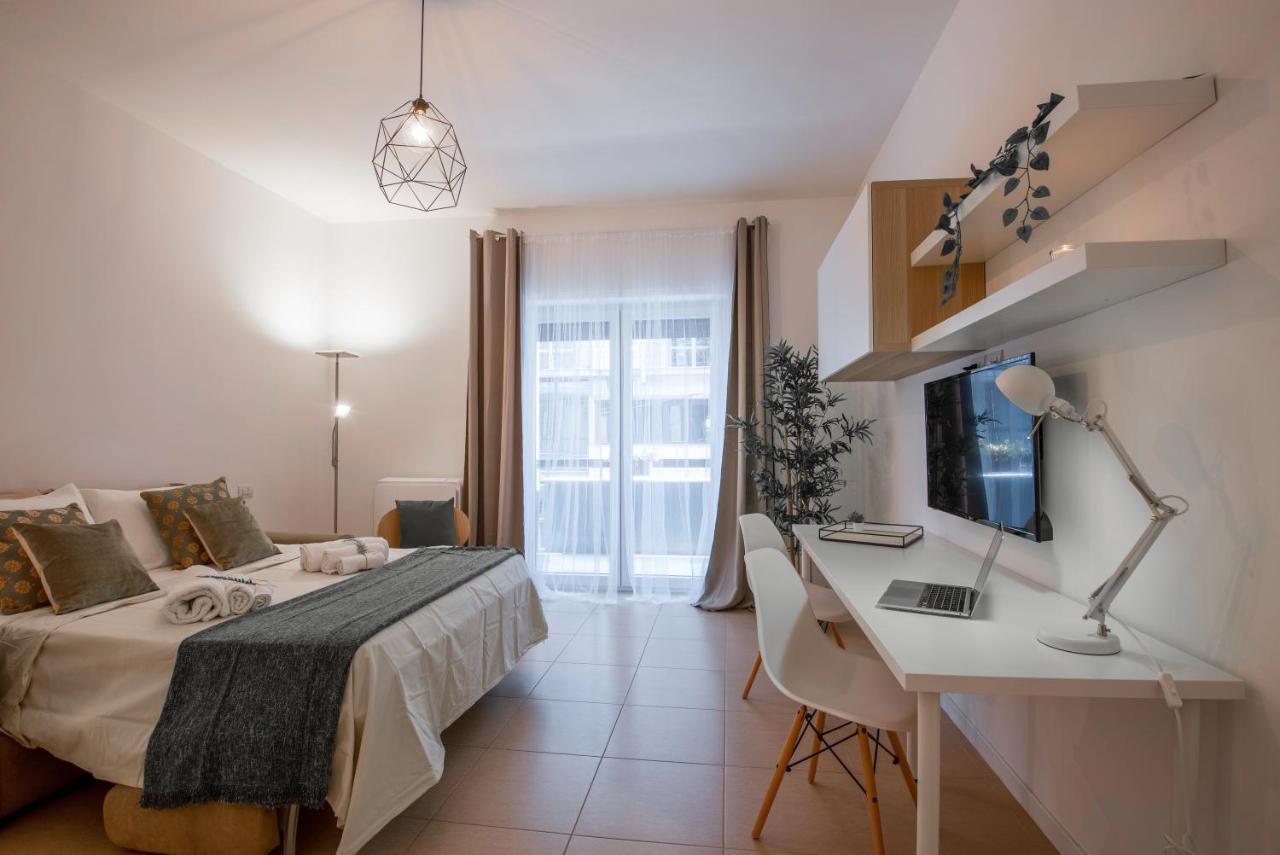 Puglia5Stars Stazione Centrale Urban Green Bari Exterior foto